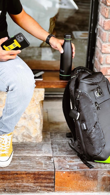 قوي - باك باك - أسود